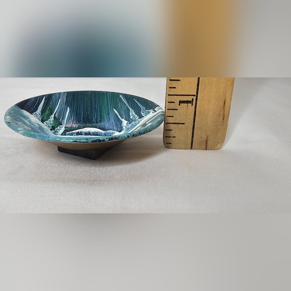 Mini Hand Painted Gold Pan Artist Signed Mountain Lake Stream Scene - Picture 5 of 5